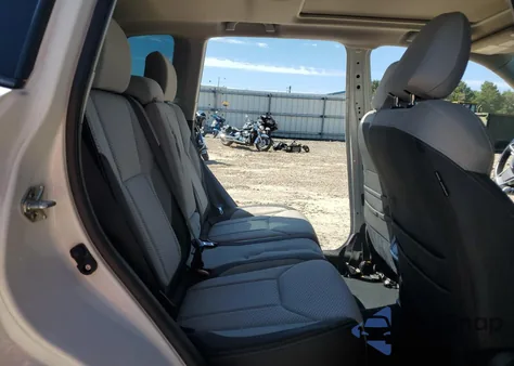 2021 Subaru Forester Premium z USA, uszkodzony, nr VIN JF2SKAJC8MH465393